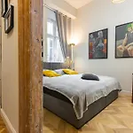 Stylish Apartment #2 In Krakow Old Town